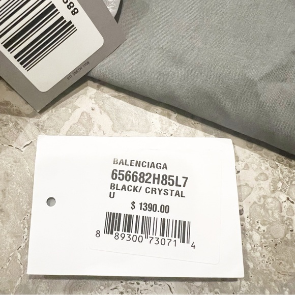 NEW Balenciaga Wheel XS Drawstring Bucket Bag, Black/Crystal $1,390 Sold Out - Picture 15 of 16
